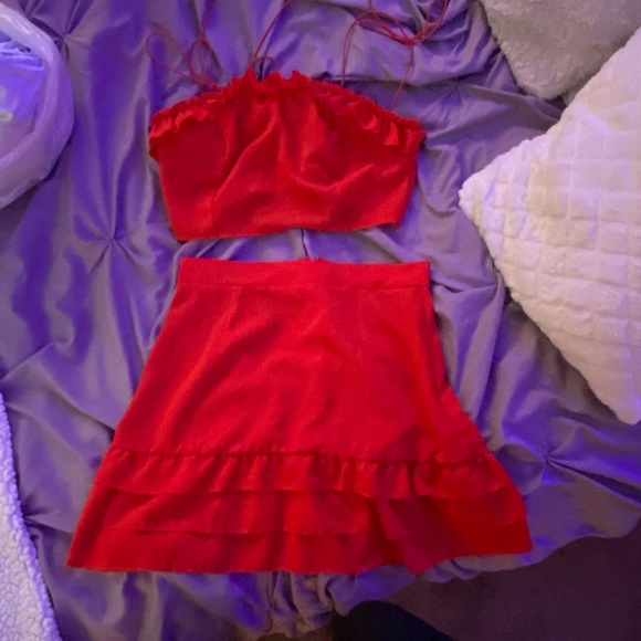 Two piece set❤️ fits like a medium - Picture 3 of 3